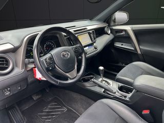 Toyota Rav4 2.5l hybrid Executive 2WD 145 kW (197 CV)