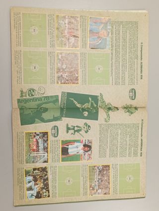 Álbum cromos Mundial 82 Danone