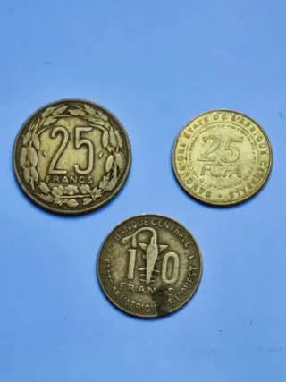 Lote 3 Monedas 25 Francos África Central