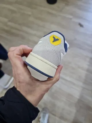 Zapatilla Victoria Marino Tallas 29,30,32,35