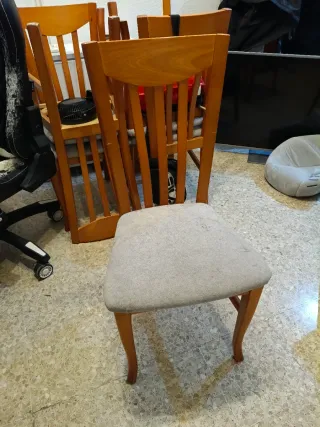 Sillas de madera