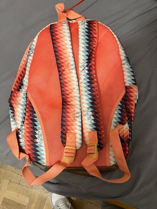Mochila escolar con bolsillo para portátil