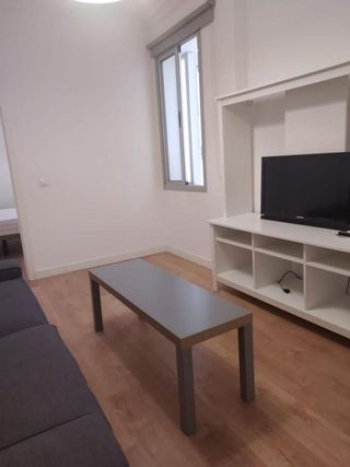 Piso en alquiler en Santa Catalina - Canteras en Palmas de Gran Canaria(Las)