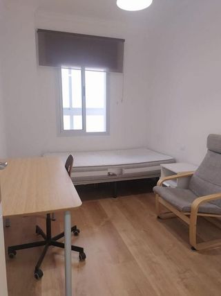 Piso en alquiler en Santa Catalina - Canteras en Palmas de Gran Canaria(Las)