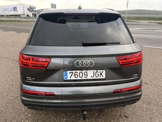 Audi Q7 2015
