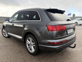 Audi Q7 2015