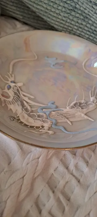 Juego de taza y jarra de porcelana