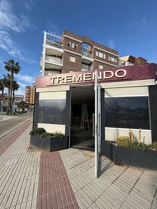 Local comercial en venta en Centro en Vélez-Málaga