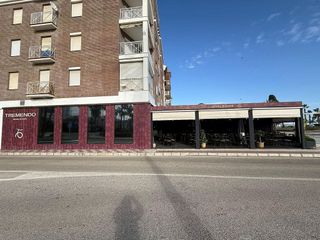 Local comercial en venta en Centro en Vélez-Málaga