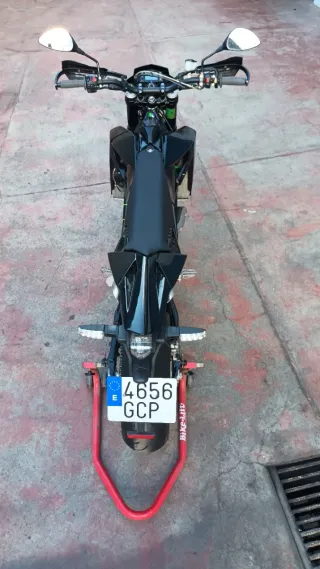 Aprilia SXV 2008 Supermotard