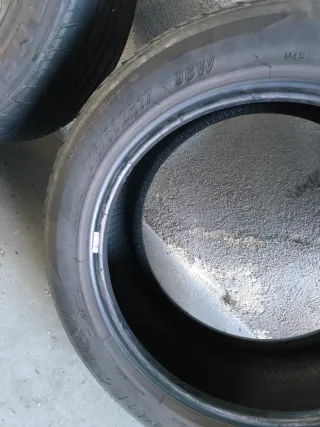 2 Neumáticos 215/55R17 98W