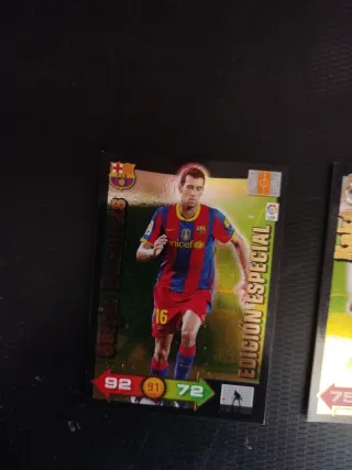 Cromos Adrenalyn 2010/2011: Busquets y kaká