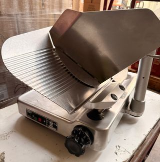 Cortadora de Fiambre Hostelería y Comercio