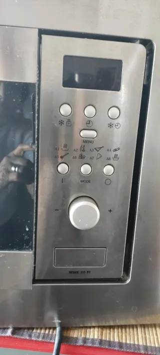 Microondas Teka para reparar - no calienta