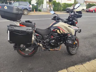 Benelli TRK 702X Adventure Moto