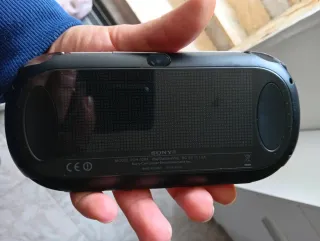 Sony PS Vita 128GB M.o.d