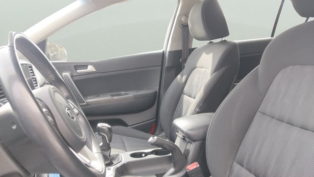 Kia Sportage 1.6 MHEV Business 4x2 100 kW (136 CV)
