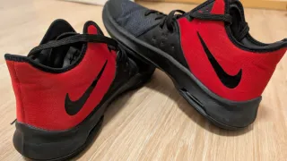 Nike Air Versitile III Zapatillas Deportivas.