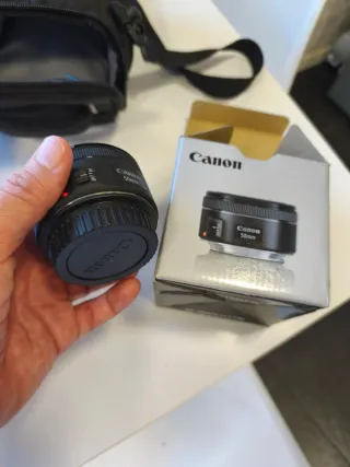 Canon EOS 100D+objetivo EF 50mm f/1.8 STM+Funda