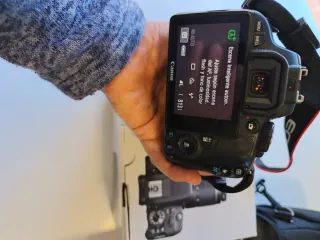 Canon EOS 100D+objetivo EF 50mm f/1.8 STM+Funda