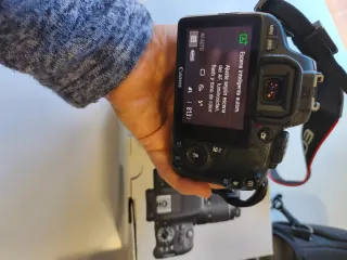 Canon EOS 100D+objetivo EF 50mm f/1.8 STM+Funda