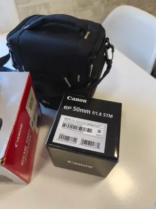 Canon EOS 100D+objetivo EF 50mm f/1.8 STM+Funda