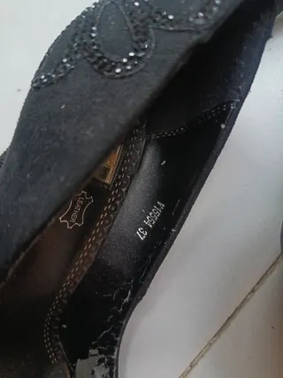 Zapatos de tacón negros