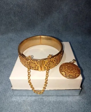 Bracciale e ciondolo Toledo damascena oro anni 70