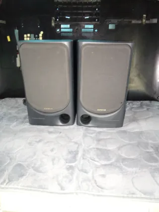Altavoces Aiwa