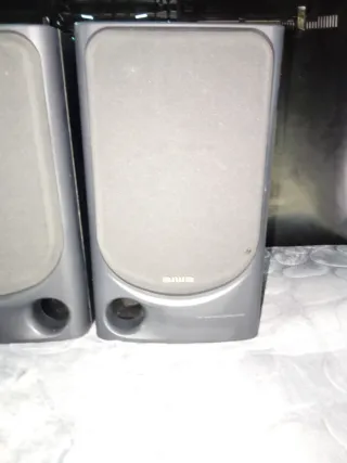 Altavoces Aiwa