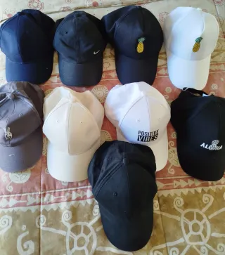 Lote de 9 Gorras Variadas