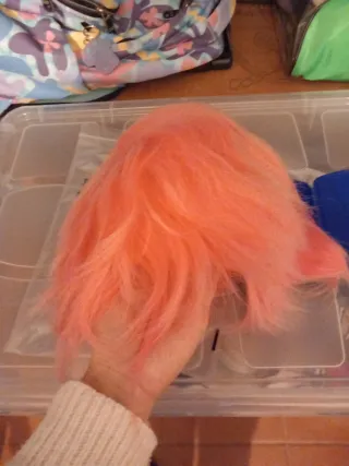 Peluca Tristeza Inside Out rosa