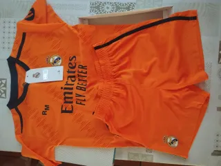 Conjunto Real Madrid 10 años comprado en Amazon