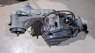 Motor Vespa LX 50 cc 4T