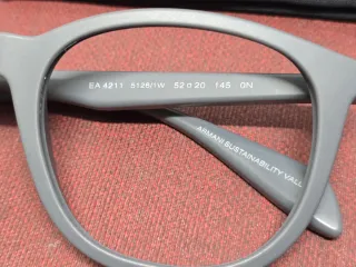 Gafas de Sol Emporio Armani EA 4211 Clip On Nuevas