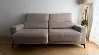 Sofá Banak 3 plazas gris claro