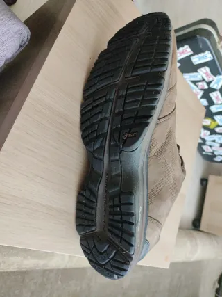 Zapatillas Asics Q400L Beige/Marrón