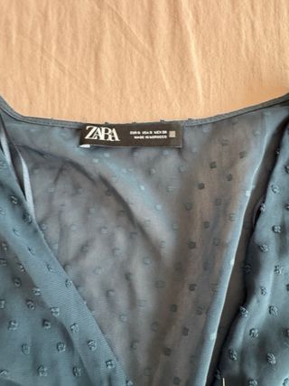 Vestido Zara cruzado azul