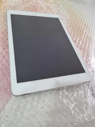 iPad Air Apple bianco 64GB