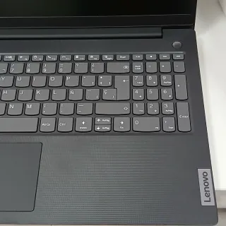 Lenovo V15 G2 nuevo con Windows 11