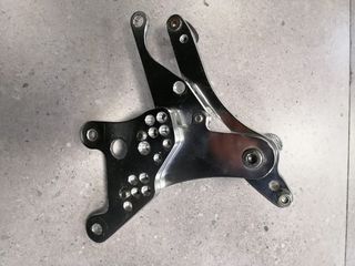 ESTRIBERAS AJUSTABLES J4RACE