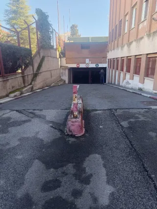 Se vende plaza de garaje C/Camarena 57 Aluche