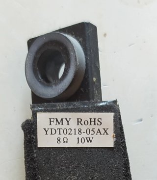 2 Altavoces de 10W