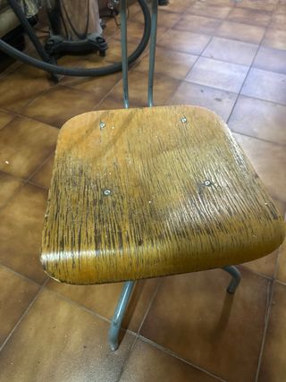 Silla antigua vintage madera y metal