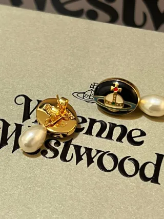 Pendientes Vivienne Westwood Orb Perla
