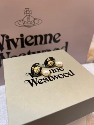 Pendientes Vivienne Westwood Orb Perla