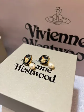 Pendientes Vivienne Westwood Orb Perla