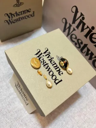 Pendientes Vivienne Westwood Orb Perla
