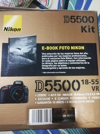 Nikon D5500 Kit Cámara Reflex + Accesorios