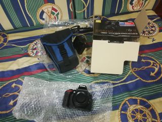 Nikon D5500 Kit Cámara Reflex + Accesorios